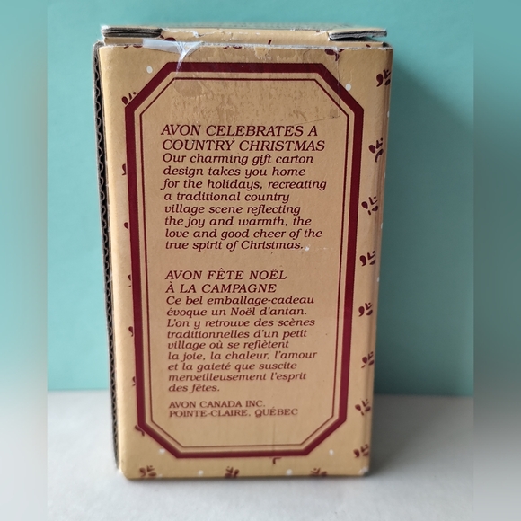 3/$25💙1982 Avon McConnell’s Corners Town Shoppers Mother & Son Figurine - Picture 8 of 11